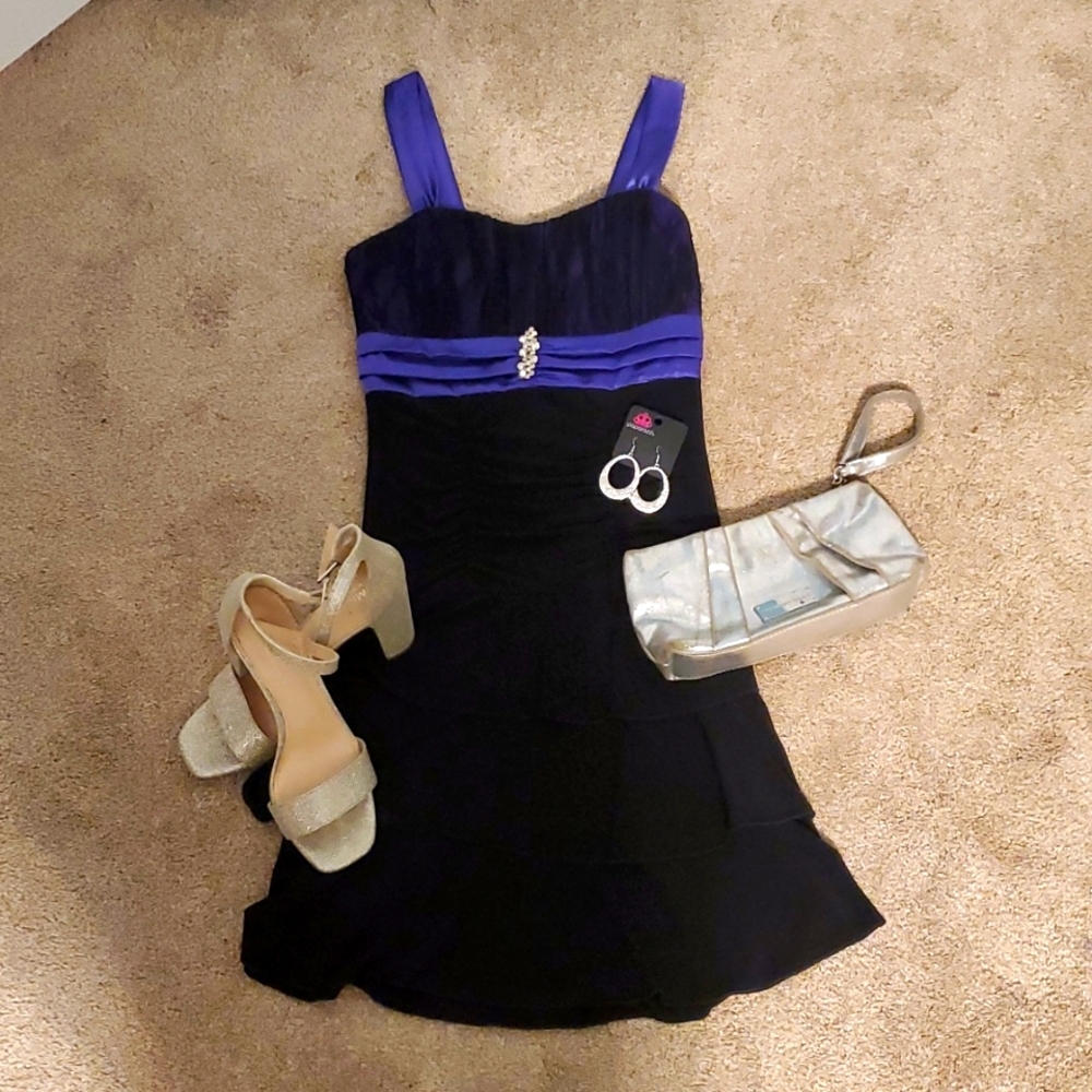 ⭐4 for $25 ⭐Black and purple cocktail dress